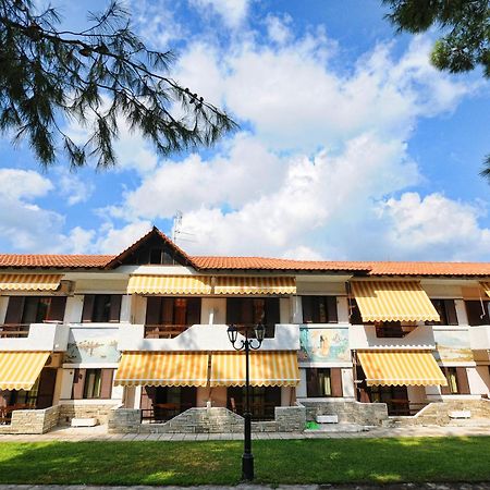 Haus Platanos Apartments & Bungalows By The Sea Vourvourou Exterior foto