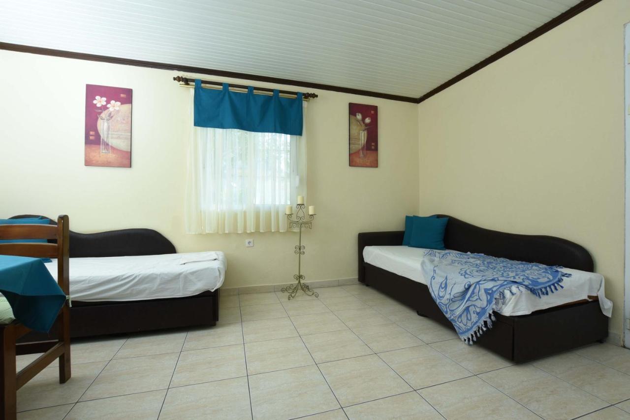 Haus Platanos Apartments & Bungalows By The Sea Vourvourou Exterior foto