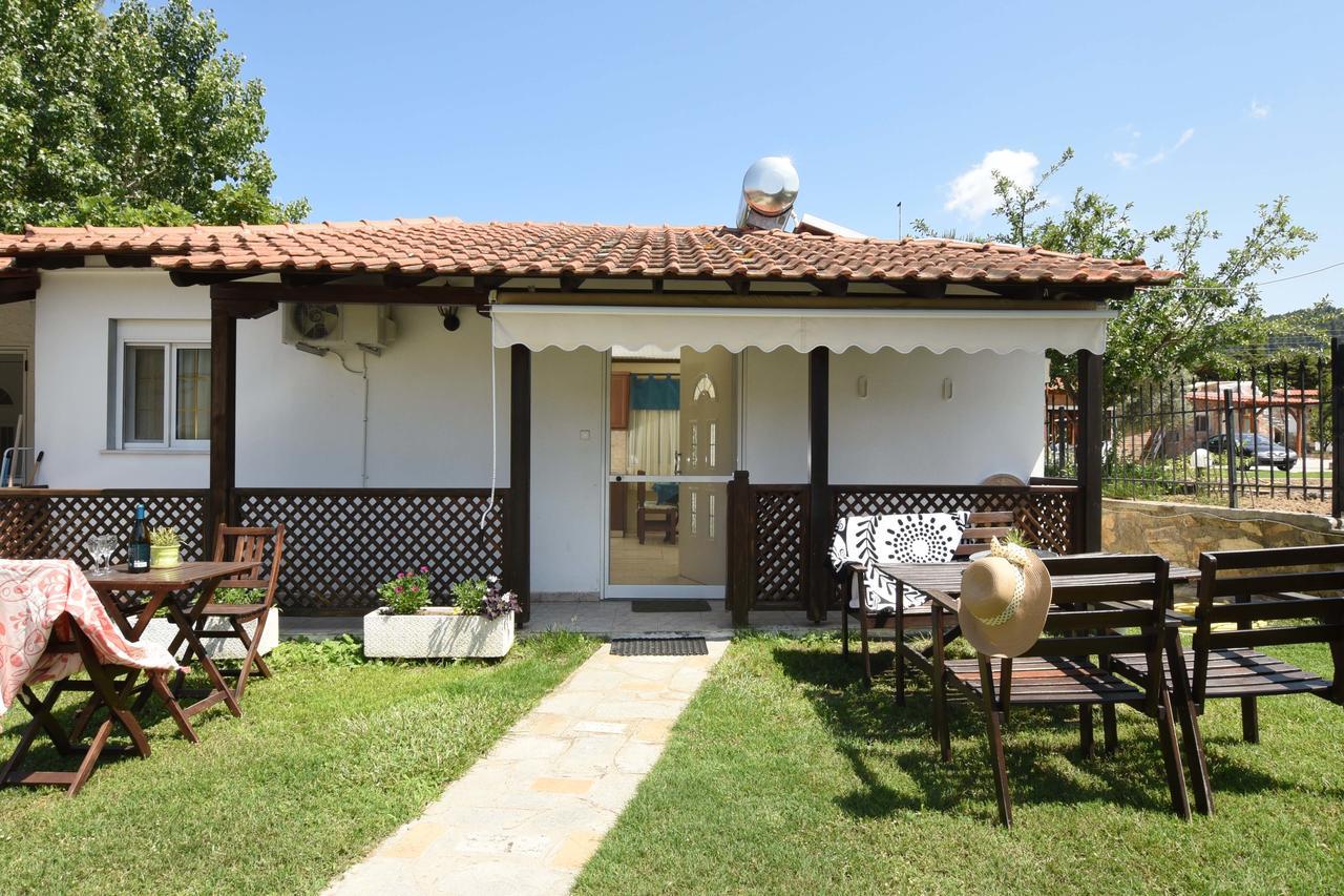 Haus Platanos Apartments & Bungalows By The Sea Vourvourou Exterior foto